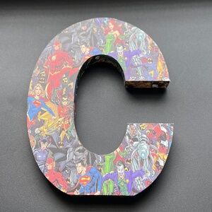 Comics C Wooden Letter
